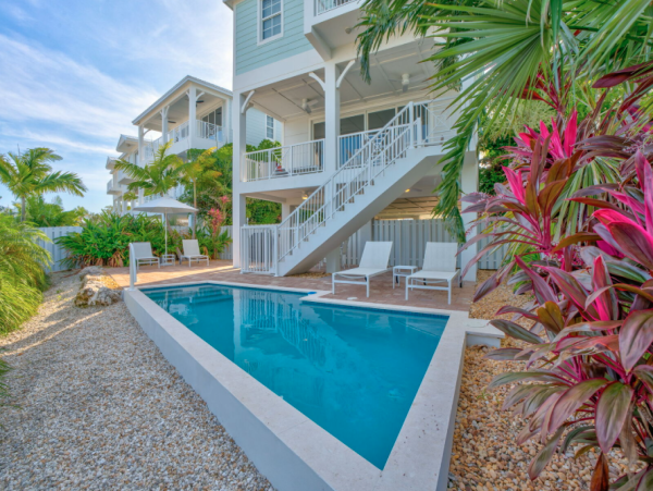 Luxury Vacation Rental in Marathon Fl - 5-Bedroom Coastal Escape